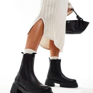 Public Desire Impulsive Wide Fit Chunky Black Chelsea Boots